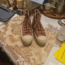 Converse Chuck Taylor All Star.