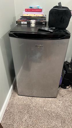Mini fridge