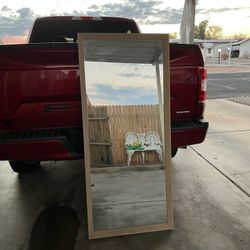 Body Mirror 
