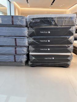 ☎️📲📞call or Tex (213)713-74-89      Nectar Mattress.             Nectar Premier Queen Size  - 13" Memory Foam Mattress     New Mattress in a plastic