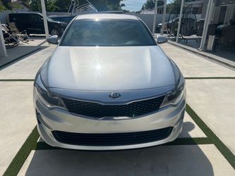 2018 KIA Optima