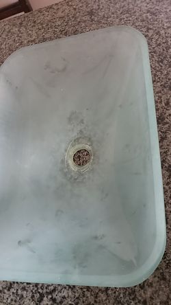 Clear sink