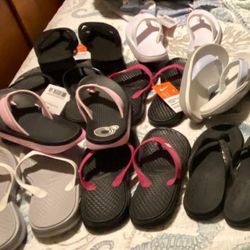 Women’s New Nike Flip Flops 