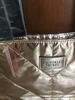 Victoria’s Secret bag $18