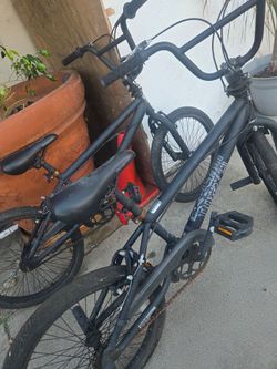 Mongoose 20" bicycle black