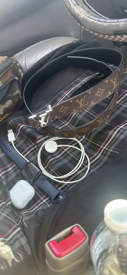 Airpod 4 (active noise cancellation) Apple watch (6 series) + charger Louis Vuitton belt