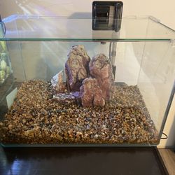 8 Gallon Fish Tank Set!