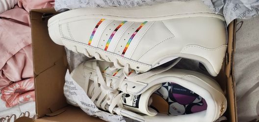 Adidas PRIDE
