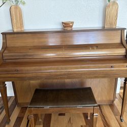 Vintage Kimball Console Piano – Solid Wood