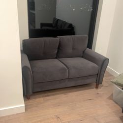Modern Charcoal Gray Loveseat & Sofa Set – Excellent Condition