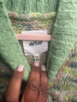 Woman sweater