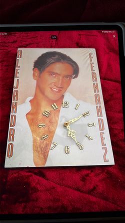 Alejandro Fernandez clock frame