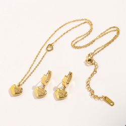 Necklace And Bracelet 