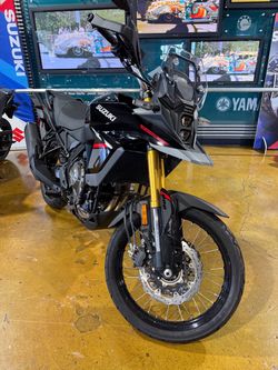 2025 Suzuki VStrom 800 DE