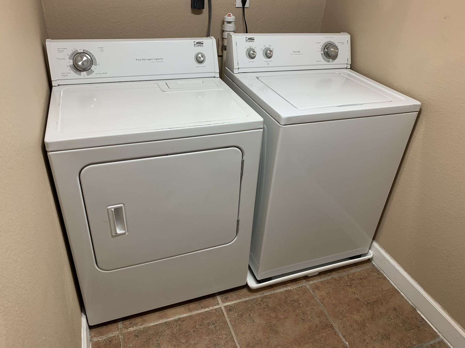 Estate Washer & Dryer