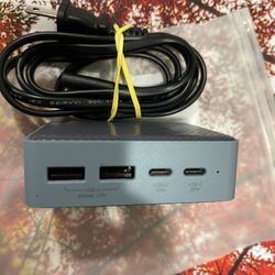 Smart USB power adapter. USB type C & USB 3.0