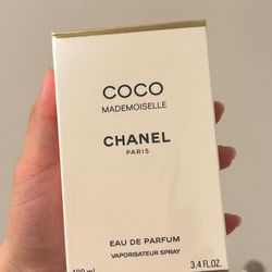 Coco Mademoiselle Chanel Perfume