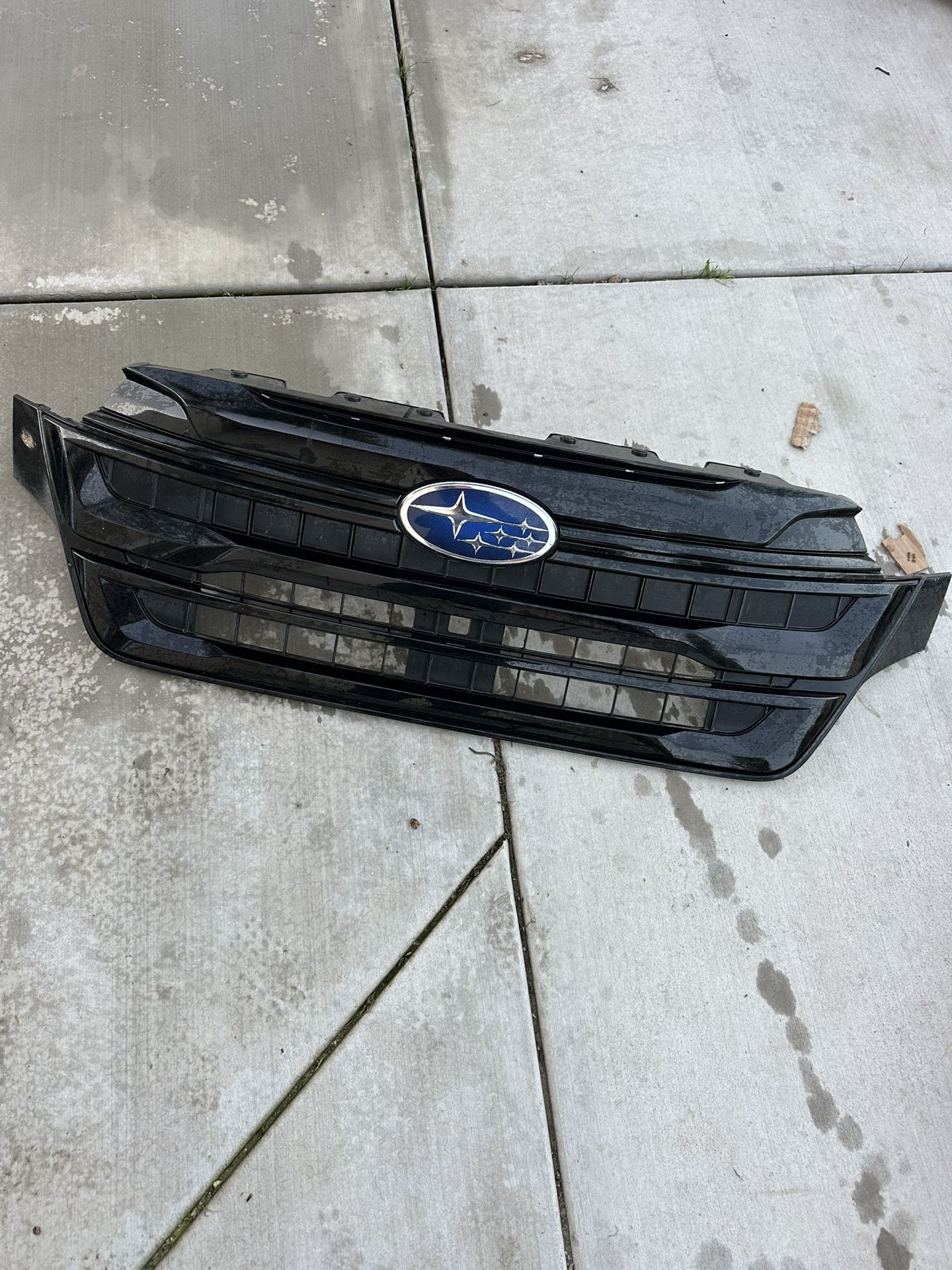 2025 Subaru Forester Grille