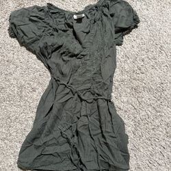 Maternity Clothes 
