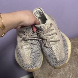 Yeezy size 6 women
