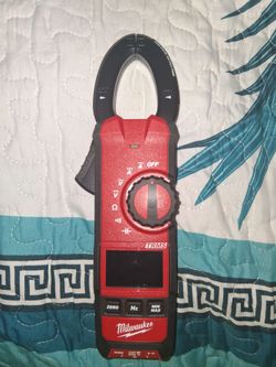 ($40 today) Milwaukee  voltage detector