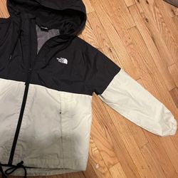 North Face Windbreaker Size M