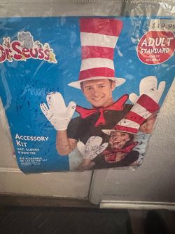 Dr. Seuss Cat in the Hat Accessory Kit