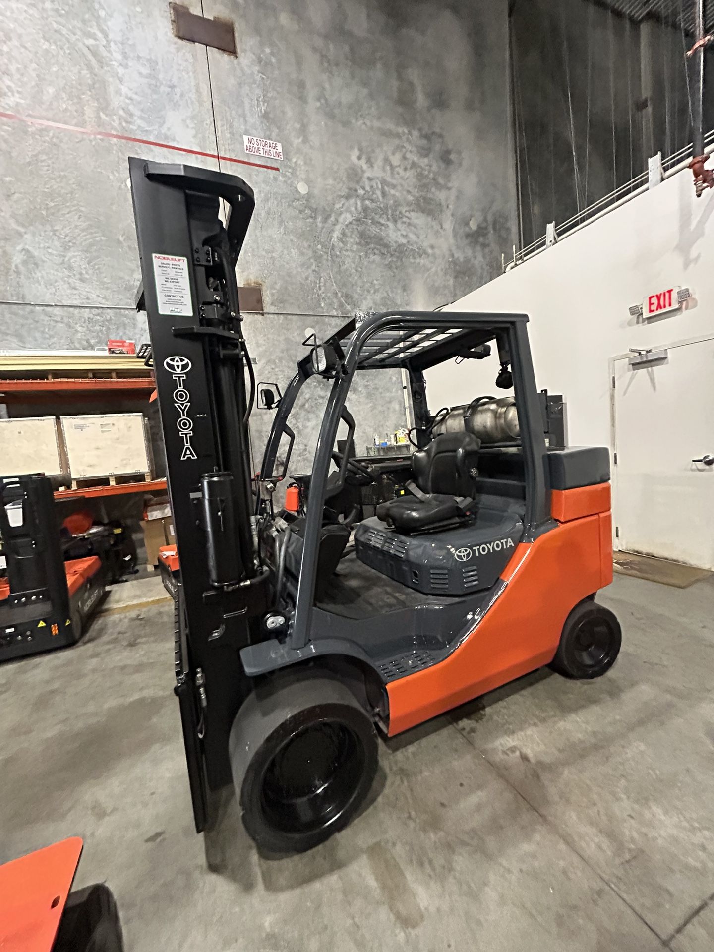 13,000 LBS TOYOTA FORKLIFT 2017