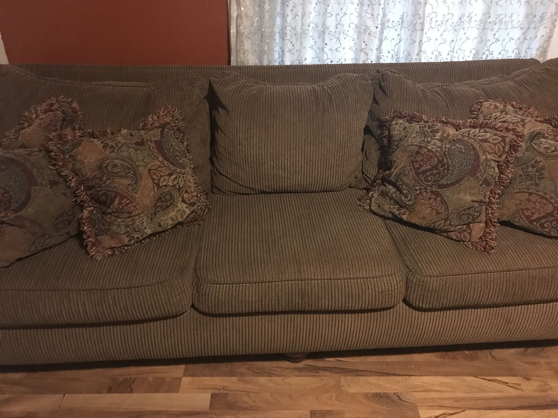 Sofa n loveseat in good condition for $250...pick up only