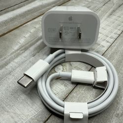FAST Iphone Charger For Iphone 15 And Up 20$