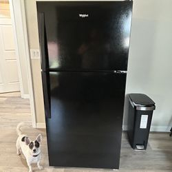 Whirlpool Refrigerator—used Only Two Weeks