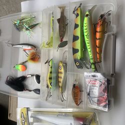 Assorted Musky Lures for Sale in Broadview Heights, OH - OfferUp