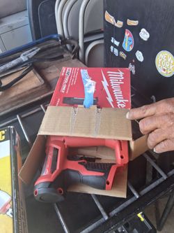 Mail gun