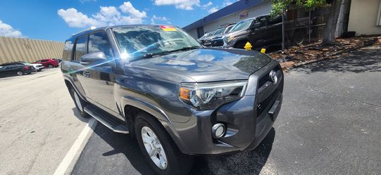 2014 Toyota 4runer 4x2