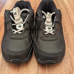 Black Toddler Shoes 7c