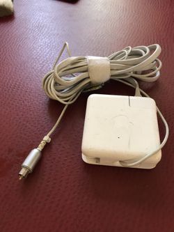 Apple Portable Power Adapter