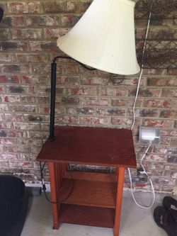 Table lamp