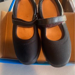 Sure Fit Shoes 