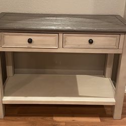 Ashley Furniture Three Piece Coffee Table Entry Table And Side Table Set