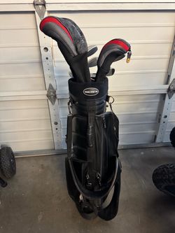 Woman’s golf clubs set