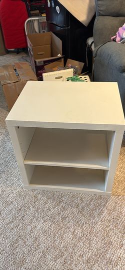 IKEA nightstand white glossy p/u 98008