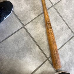 Louisville Slugger Signed By Rob Ventura