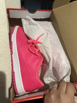 Nike Dunks Hot pink
