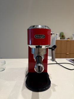 De’Longhi Dedica Style Espresso machine