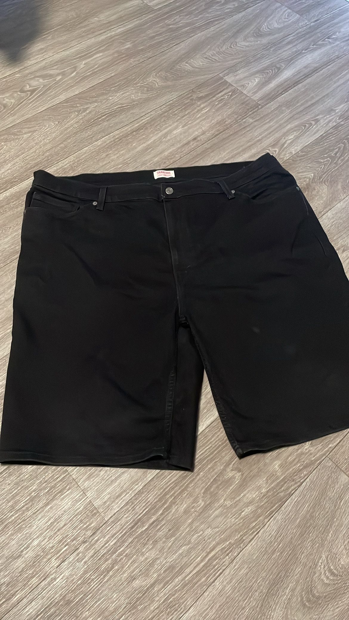Black Levi Strauss Jorts