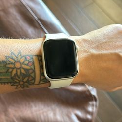 Apple Watch Series 9 W/ GPS & CELLULAR 
