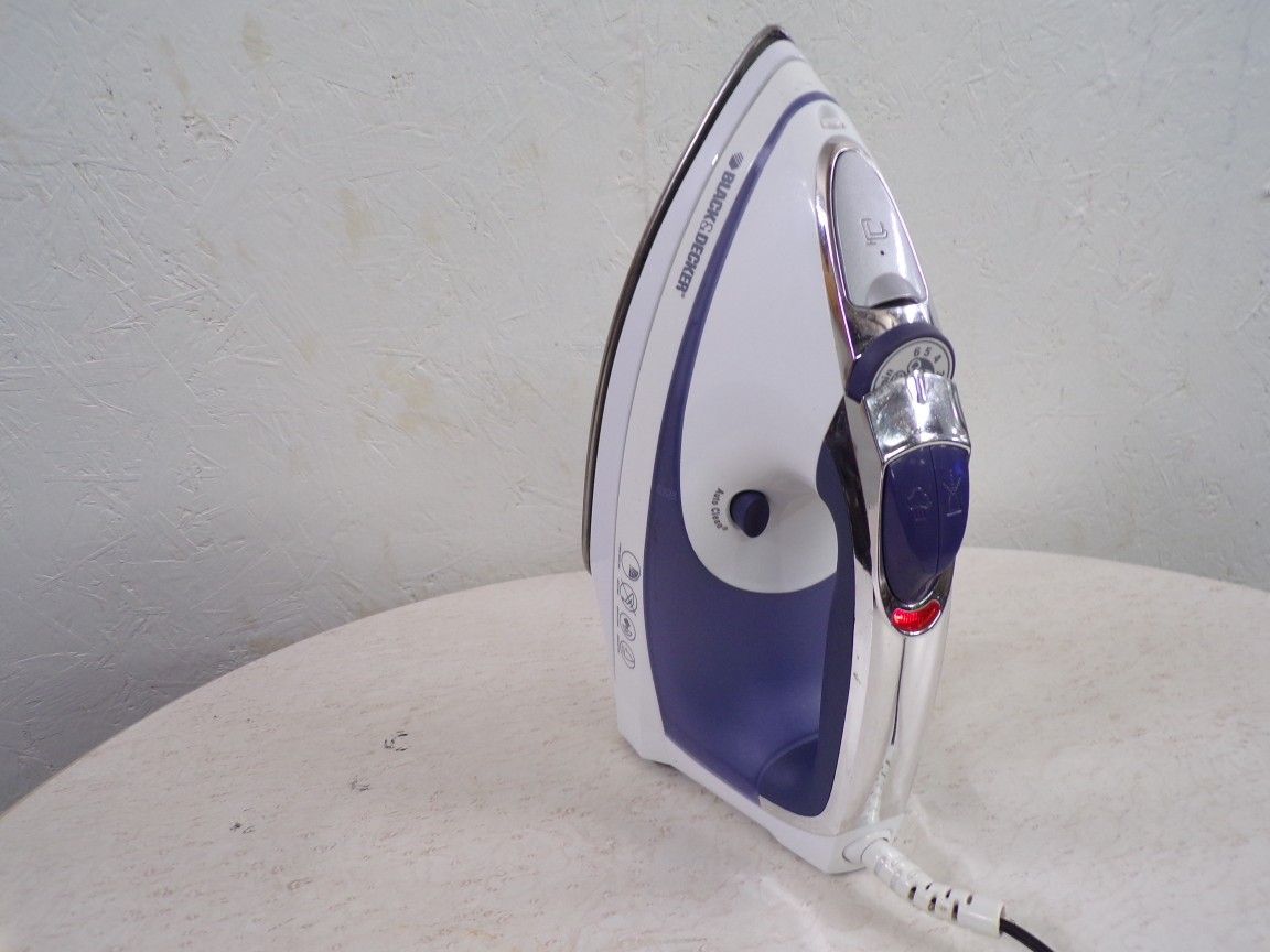Black Decker Iron