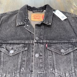 Levi's® x Jordan Type III Trucker Jacket  size: XL NEW  *IN HAND NOW