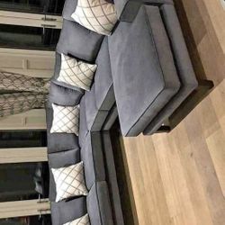Sofa Couch with Click-Clack Lounge & Cup Holders
