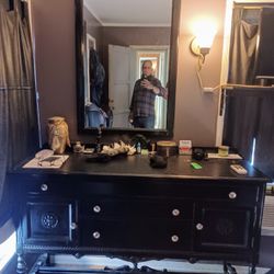 Bedroom Cabinet With Mirror
